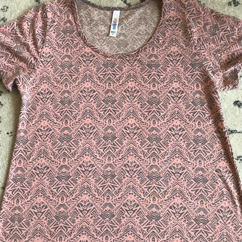 LuLaRoe Classic T